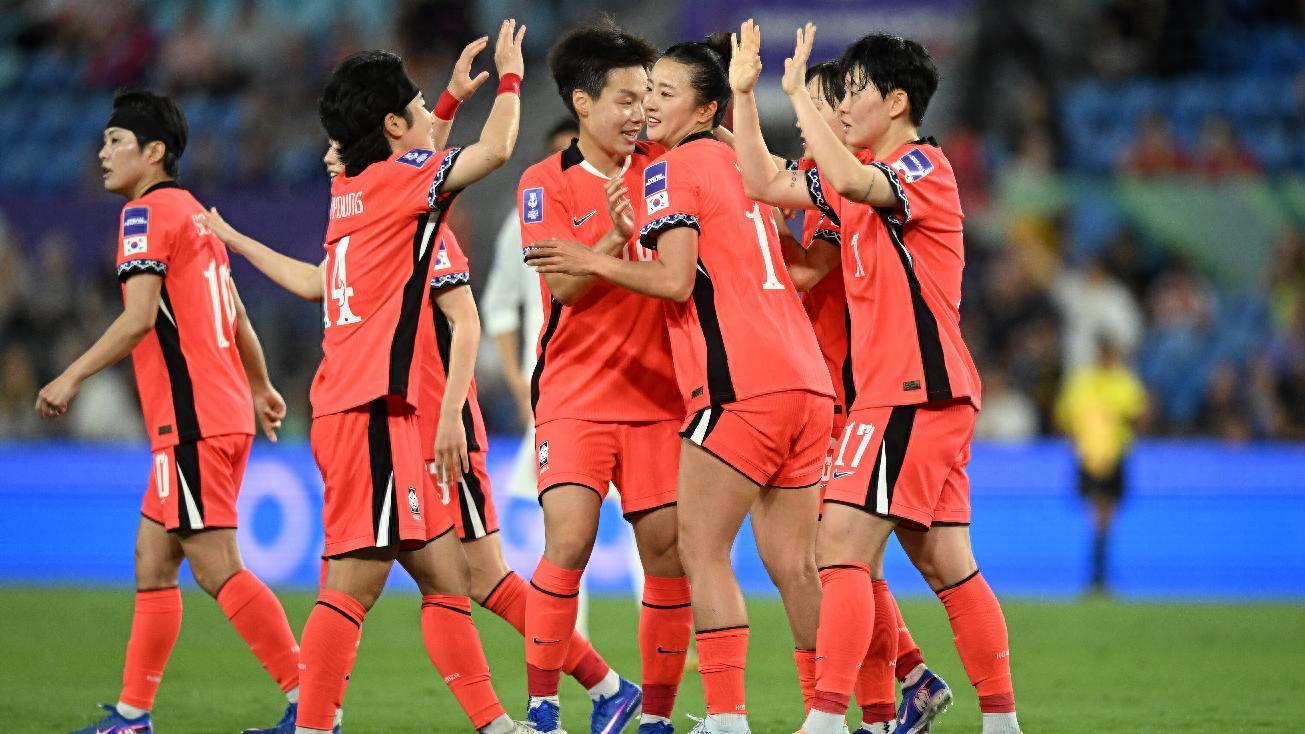 世界杯比赛直播地址-3-0！3-0！女足亚洲杯首个8强无限诞生，中国队冲四强传来好消息